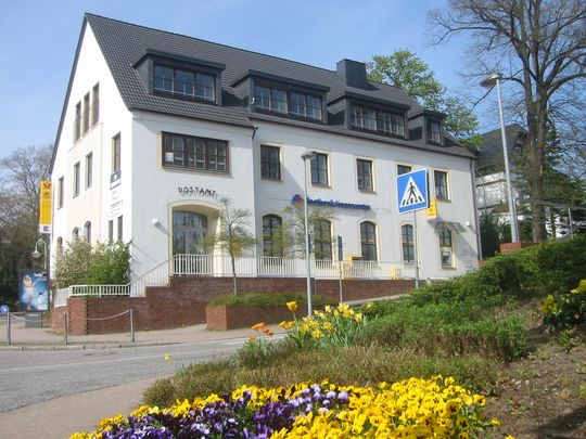 Zentrale und teilbare Büro/Praxisfläche in Reinbek!